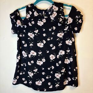 Thread Story Black Floral Cold Shoulder Top Women’s Size Medium